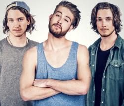 Фотография The Makemakes