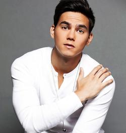 Фотография Tyler Shaw