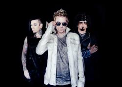 Фотография Sixx:A.M.