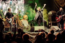 Фотография T. Love