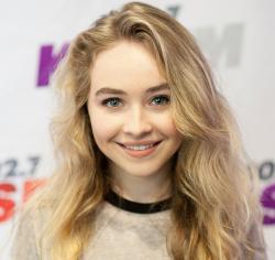 Фотография Sabrina Carpenter