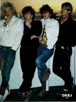 Фотография Aha