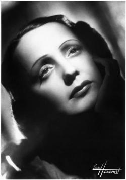 Фотография Edith Piaf