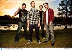 Фотография Punchline