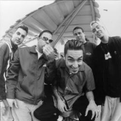 Фотография Strung Out