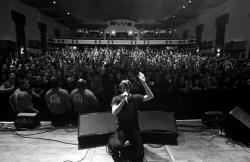 Фотография Thursday